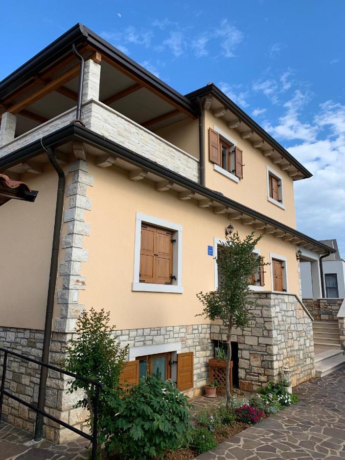 Apartment Leone *