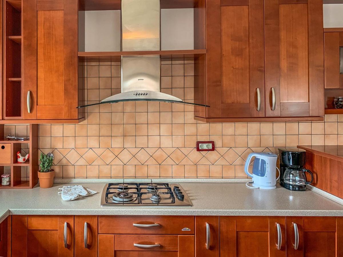 Apartment Leone