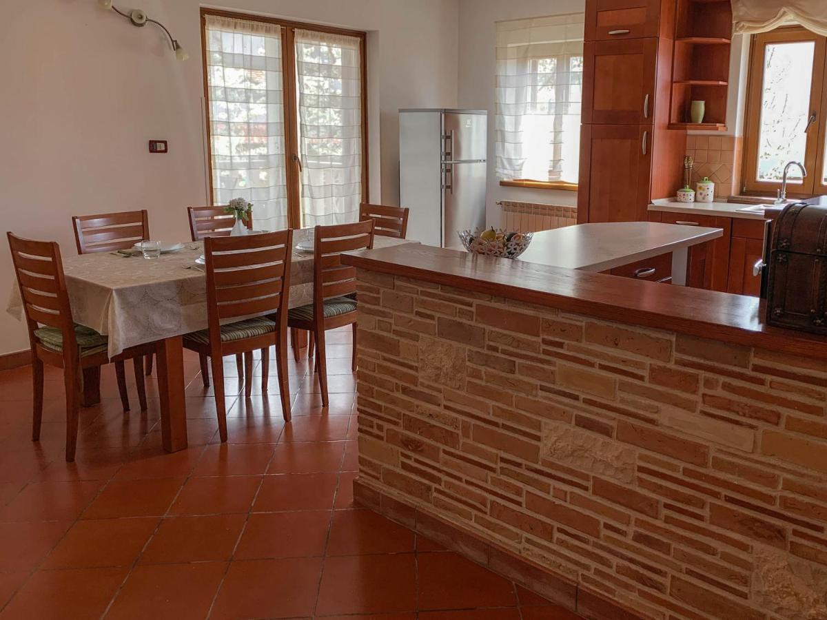 Apartment Leone Brtonigla