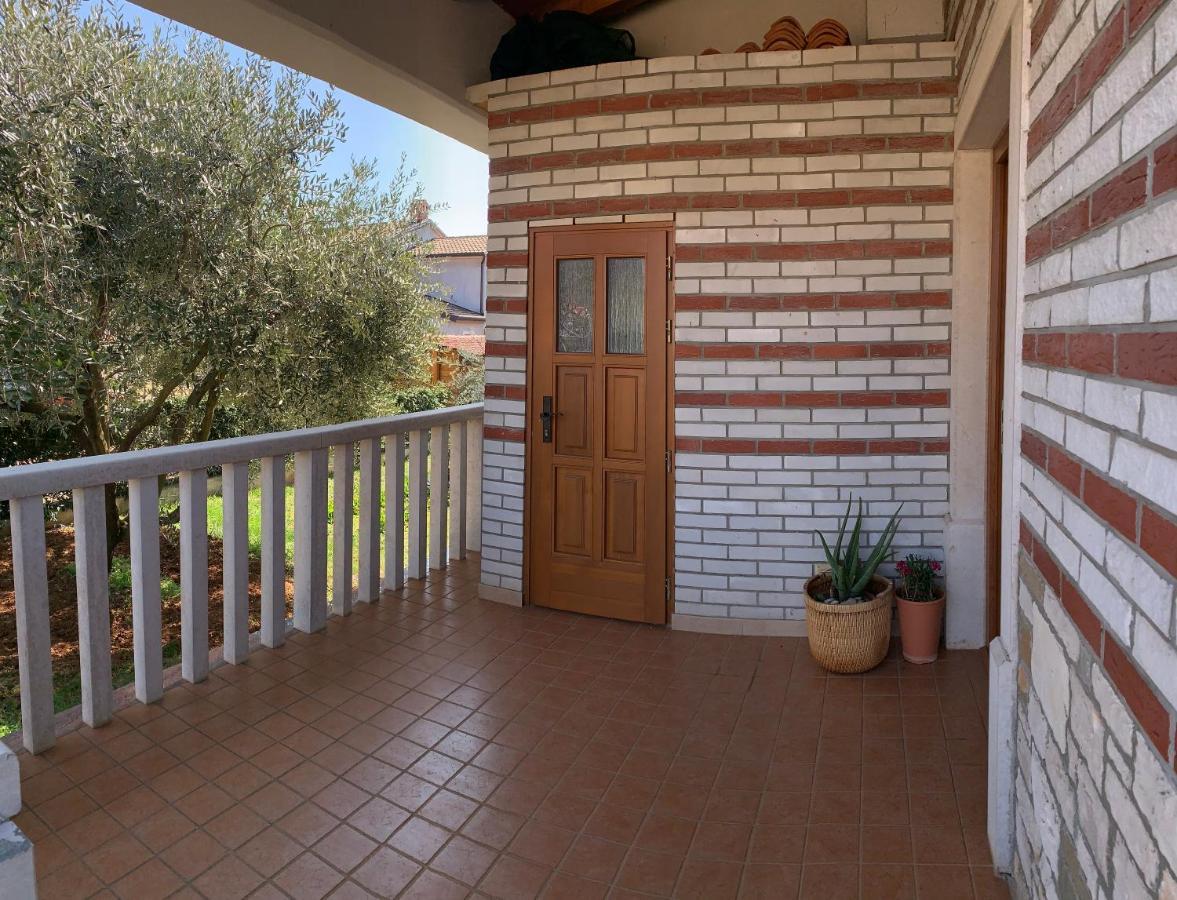 Leone Appartement *